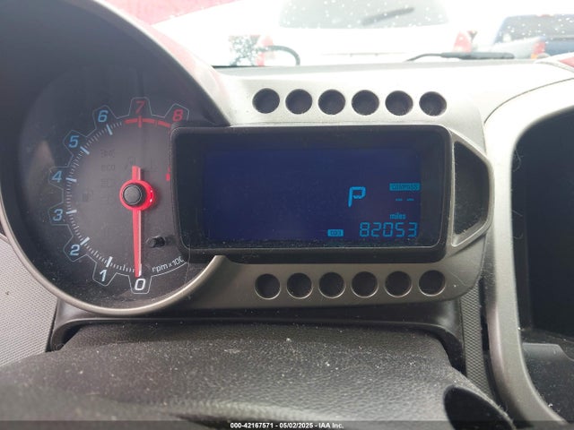 1G1JE5SB9F4120181 Chevrolet Sonic Ltz Auto