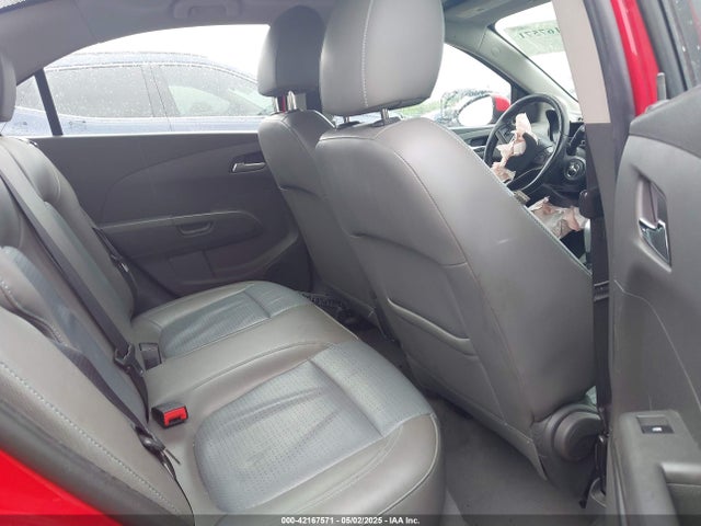 1G1JE5SB9F4120181 Chevrolet Sonic Ltz Auto