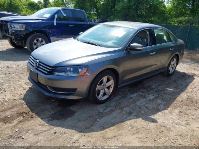 1VWBT7A39FC002237 Volkswagen Passat 1.8t Se