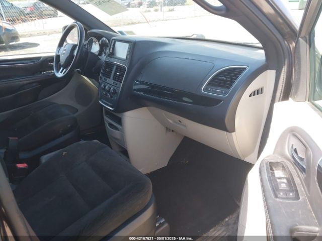 2C4RDGBG2FR684367 Dodge Grand Caravan Se Plus