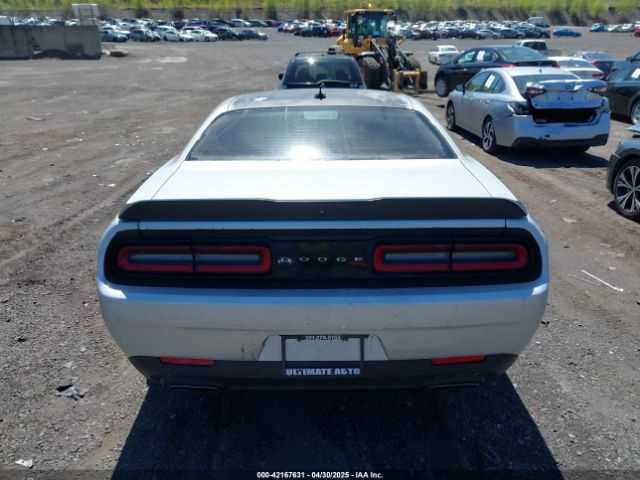 2C3CDZFJ5KH724209 Dodge Challenger R/t Scat Pack