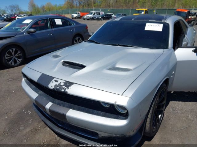 2C3CDZFJ5KH724209 Dodge Challenger R/t Scat Pack