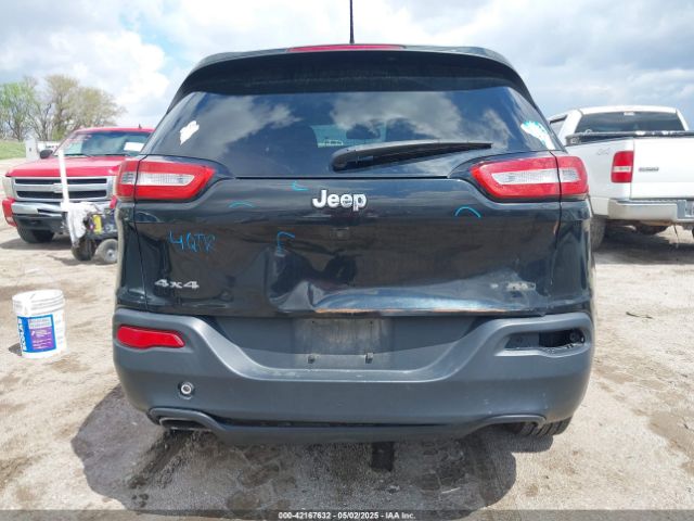 1C4PJMCS4FW756873 Jeep Cherokee Latitude