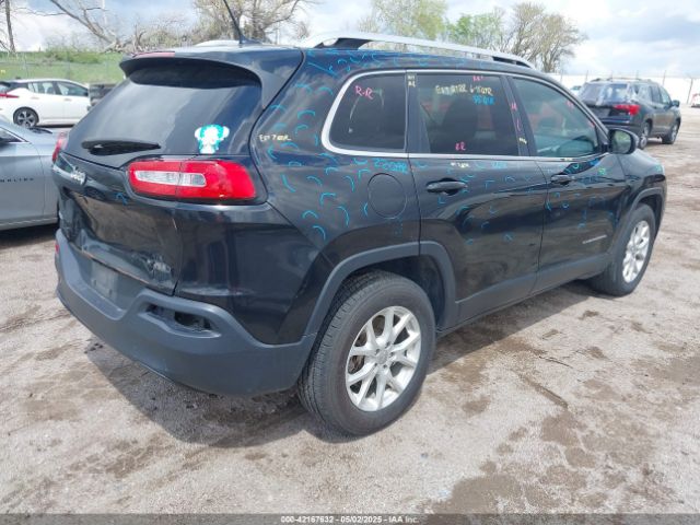 1C4PJMCS4FW756873 Jeep Cherokee Latitude