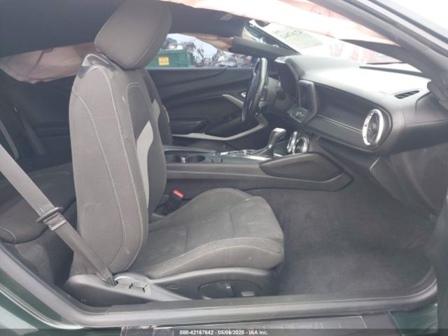 2020 CHEVROLET CAMARO 1G1FB1RX1L0108280 Photo 4