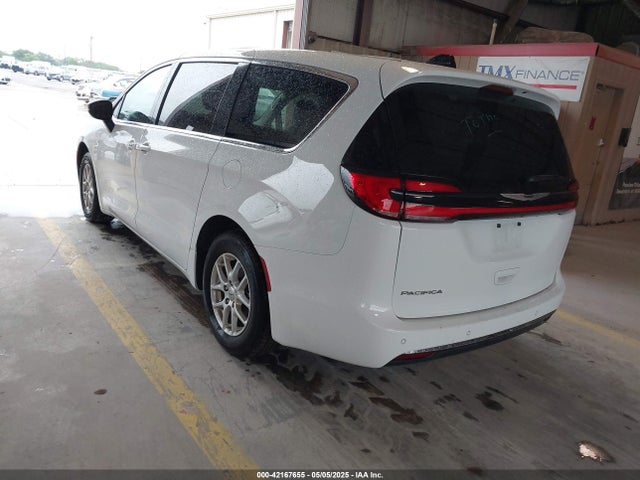 Chrysler Pacifica Touring L 2023 2C4RC1BG9PR620991 Image 3