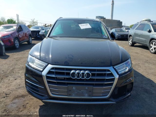 WA1ANAFY4J2003668 Audi Q5 2.0t Premium/2.0t Tech Premium