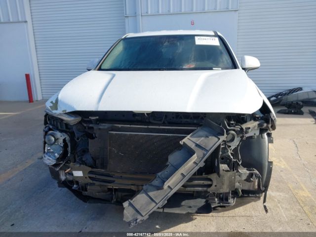 5NMS23AD0LH221947 Hyundai Santa Fe Se