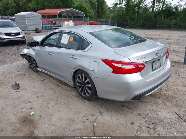 1N4AL3AP3HC248218 Nissan Altima