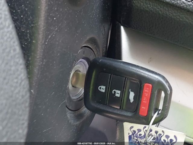 2HKRM4H44GH651798 Honda CR-V SE