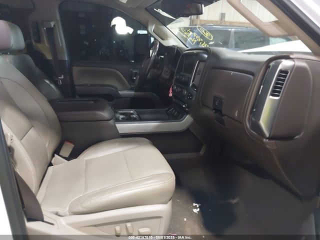 2017 CHEVROLET SILVERADO 2500HD 1GC1KWEY8HF226862 Photo 4