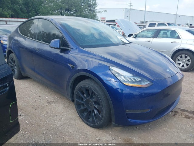 2023 TESLA MODEL Y 7SAYGDEE5PA080952 Photo 0