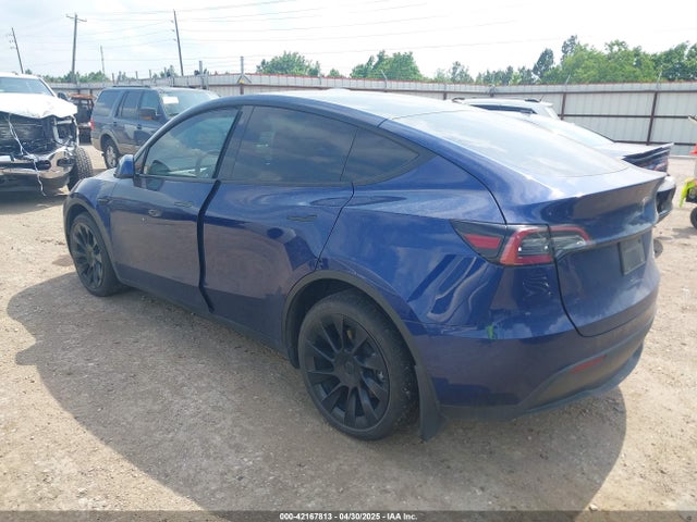 2023 TESLA MODEL Y 7SAYGDEE5PA080952 Photo 2