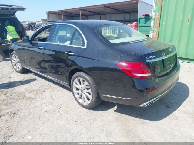2020 MERCEDES-BENZ E 350 W1KZF8EB8LA771731 Photo 2