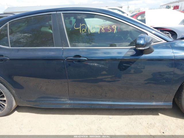 4T1B11HK6KU695657 Toyota CAMRY SE
