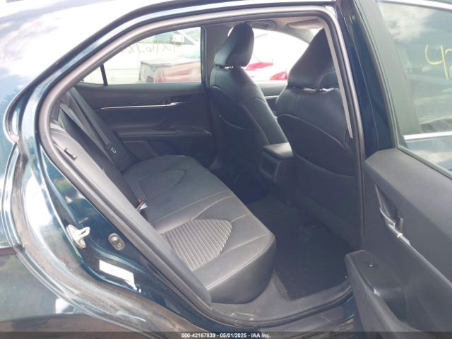 4T1B11HK6KU695657 Toyota CAMRY SE