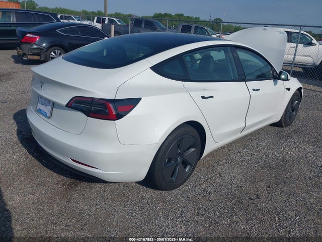 2023 TESLA MODEL 3 5YJ3E1EA1PF621698 Photo 3