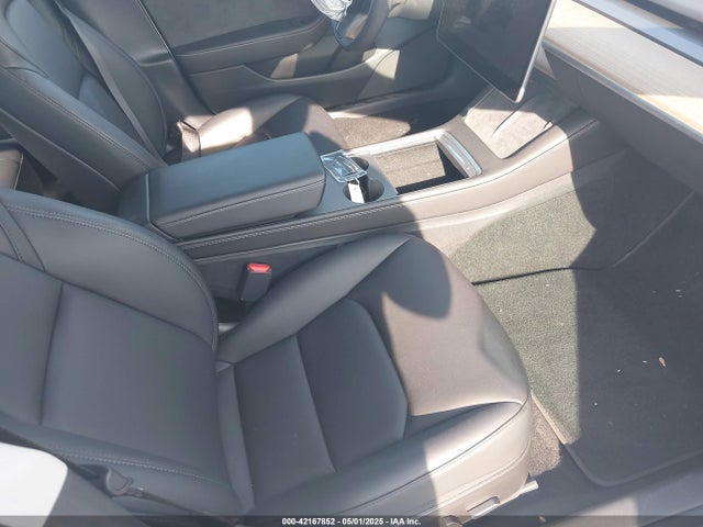 2023 TESLA MODEL 3 5YJ3E1EA1PF621698 Photo 4