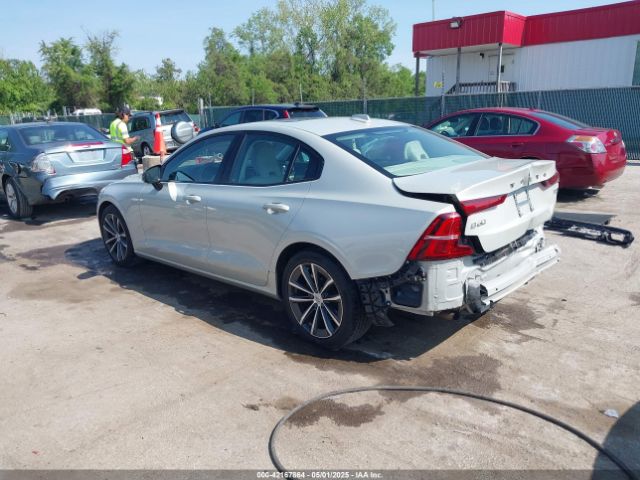2021 VOLVO S60 7JR102TZ9MG109307 Photo 2