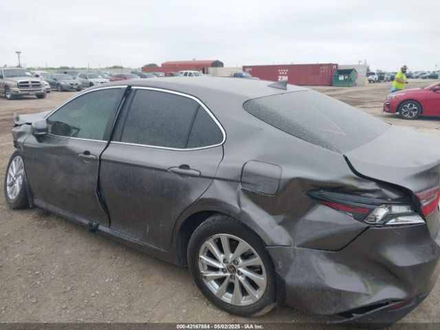 4T1R11AK5PU152686 Toyota CAMRY LE