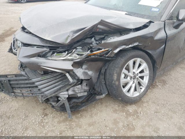 4T1R11AK5PU152686 Toyota CAMRY LE