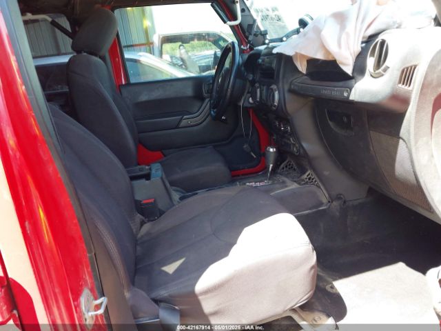 2014 JEEP WRANGLER UNLIMITED 1C4BJWDG9EL134236 Photo 4