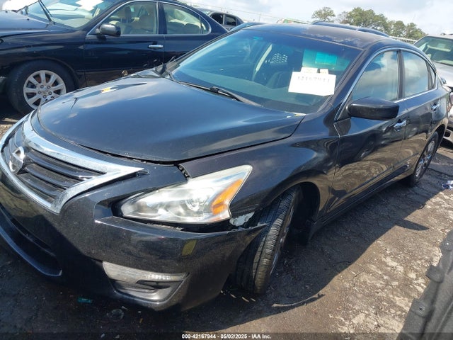 Nissan Altima 2.5 S 2015 1N4AL3AP8FC588106 Image 2
