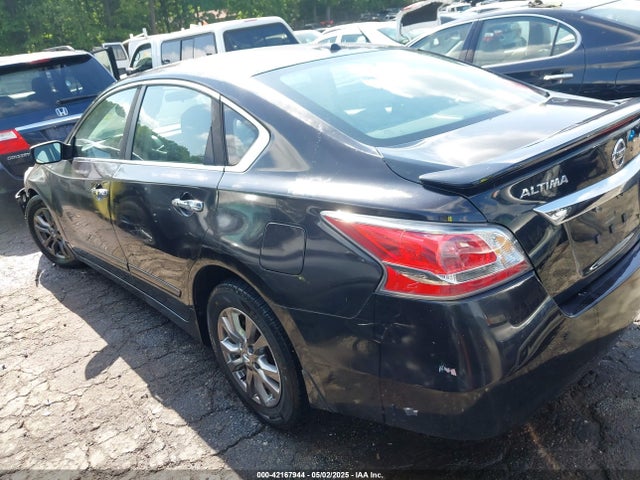 Nissan Altima 2.5 S 2015 1N4AL3AP8FC588106 Image 3