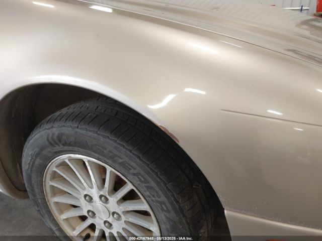 2004 CHRYSLER CONCORDE 2C3HD36M84H633872 Photo 5