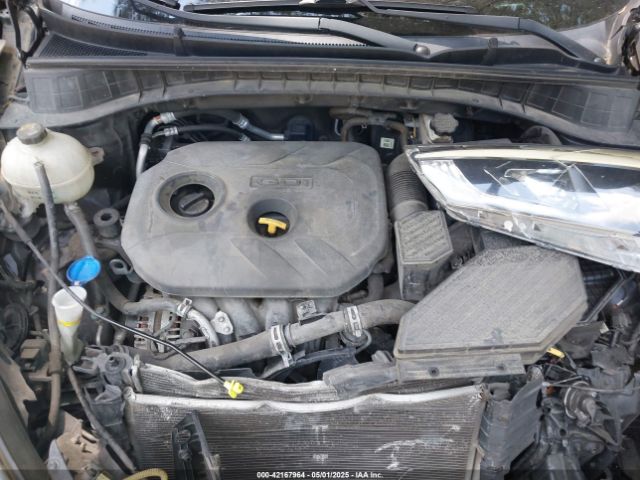 KM8J23A43HU310175 Hyundai TUCSON SE