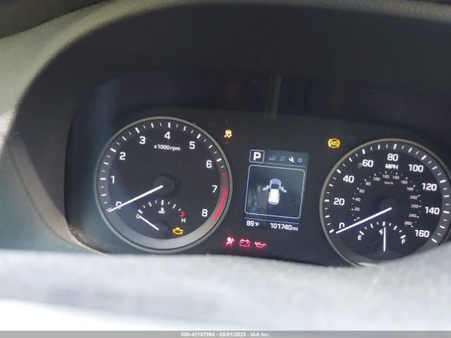 KM8J23A43HU310175 Hyundai TUCSON SE