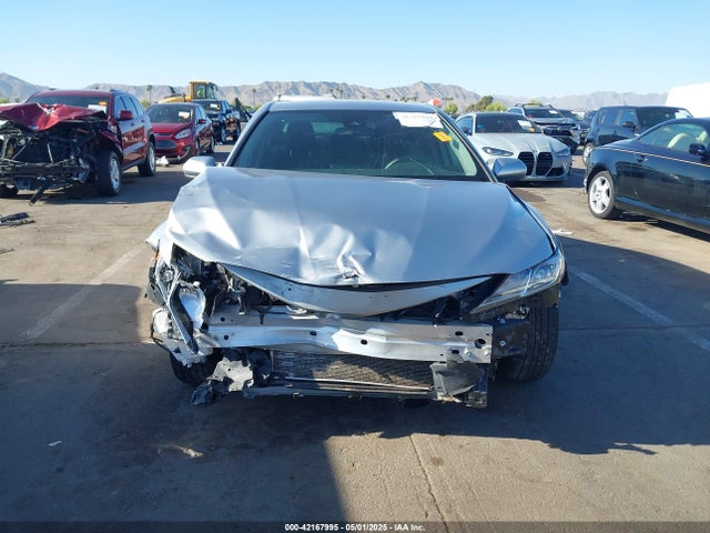 4T1C11AK8NU649637 Toyota CAMRY LE