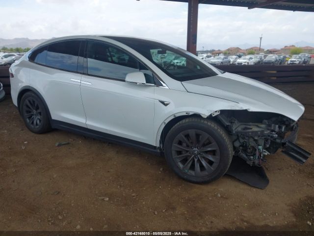 2017 TESLA MODEL X 5YJXCBE23HF060671 Photo 0