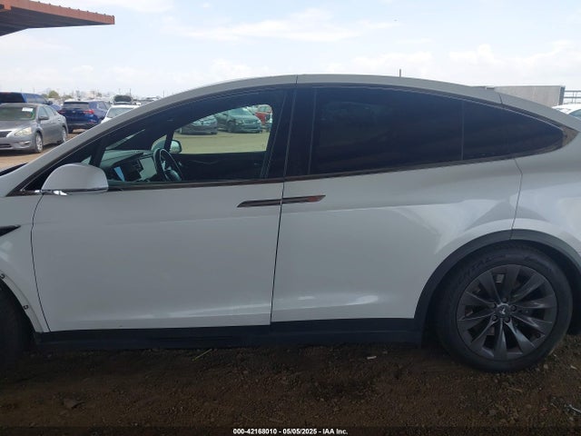 5YJXCBE23HF060671 Tesla Model X 100d/75d/90d