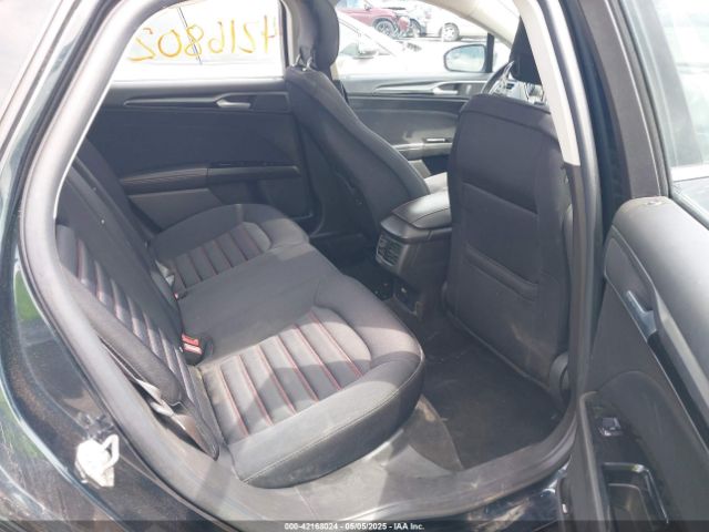 3FA6P0HD8ER133387 Ford FUSION SE