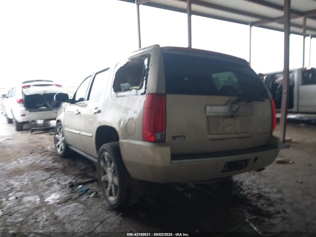2008 CADILLAC ESCALADE 1GYEC63828R141560 Photo 2