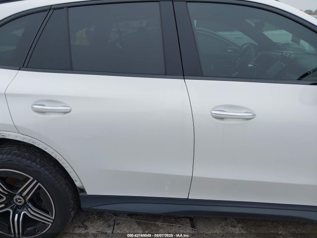 W1NKM4GB6RF163542 Mercedes-Benz m254