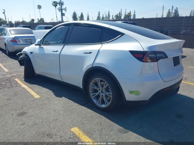 7SAYGDEE1PA034664 Tesla Model Y