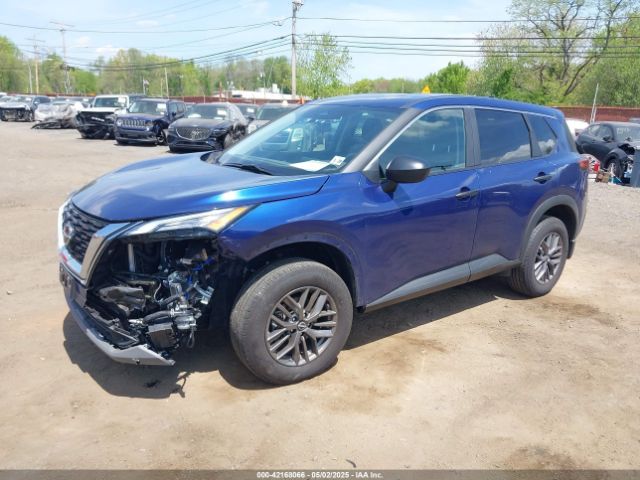 5N1BT3AB7PC918866 Nissan Rogue S Intelligent Awd