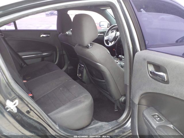 2C3CDXHG0EH180597 Dodge Charger Sxt