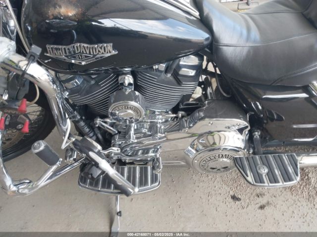 2018 HARLEY-DAVIDSON FLHR 1HD1FBC19JB620417 Photo 8