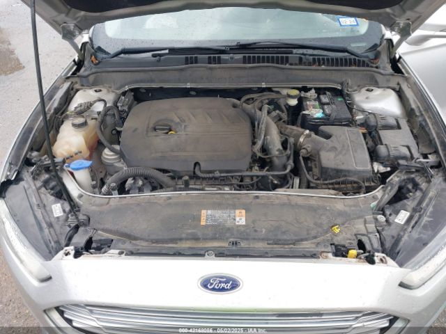 3FA6P0HDXGR245966 Ford FUSION SE