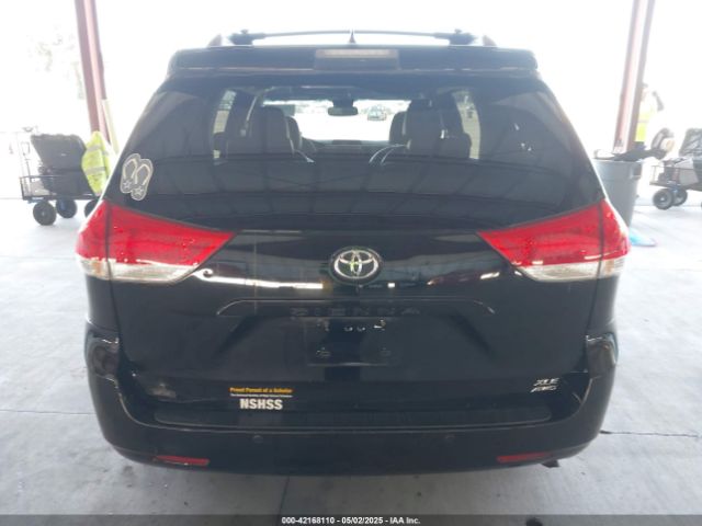5TDDK3DC5ES092132 Toyota Sienna Xle 7 Passenger