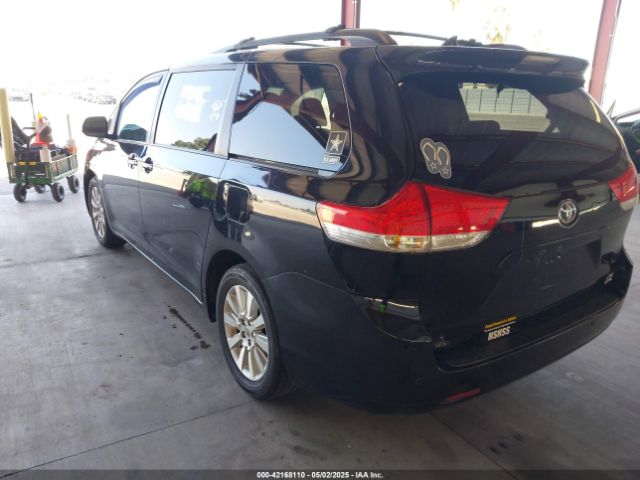 5TDDK3DC5ES092132 Toyota Sienna Xle 7 Passenger