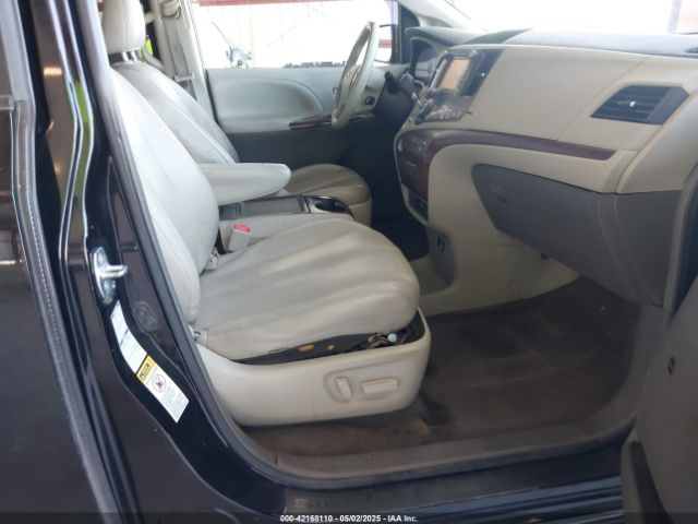 5TDDK3DC5ES092132 Toyota Sienna Xle 7 Passenger