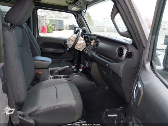 1C4GJXAN2NW176325 Jeep Wrangler Willys 4x4
