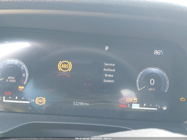 1C4RJJAG3P8901882 Jeep Grand Cherokee L Laredo 4x2