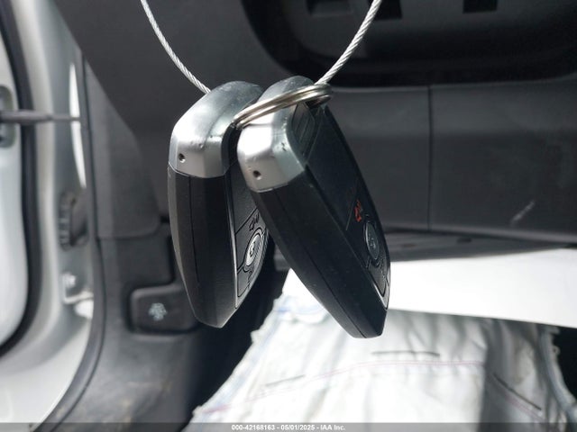 1FMCU9G64NUA60732 Ford dragon di tc