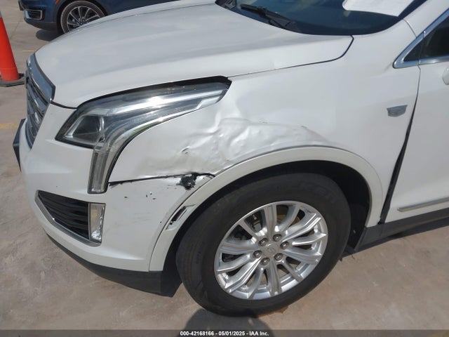 2017 CADILLAC XT5 1GYKNARS3HZ225471 Photo 5