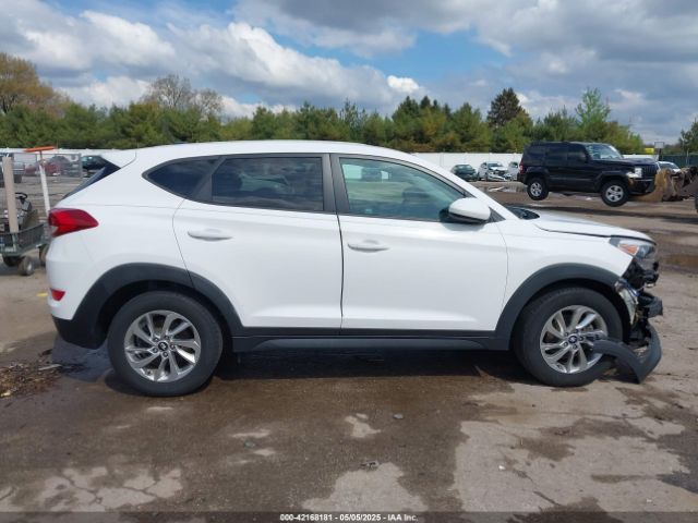 KM8J23A4XGU237420 Hyundai TUCSON SE